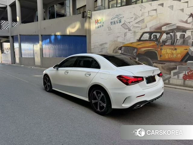 Mercedes-Benz A-Class 2023 Белый из Китая, фото 2