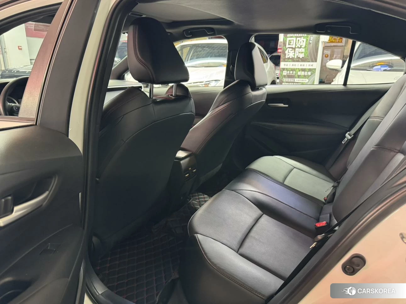 Toyota Levin 2020 Белый из Китая, фото 3