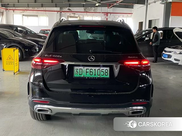 Mercedes-Benz GLE 2024 Черный из Китая, фото 4