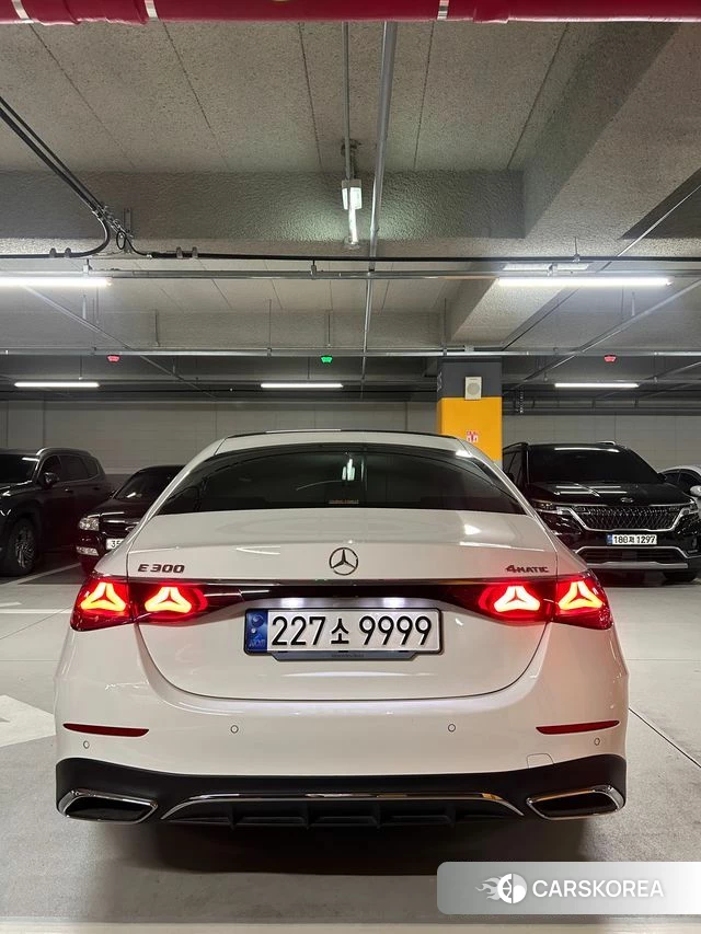 Mercedes-Benz E-Class W214 2024 Белый из Кореи, фото 4