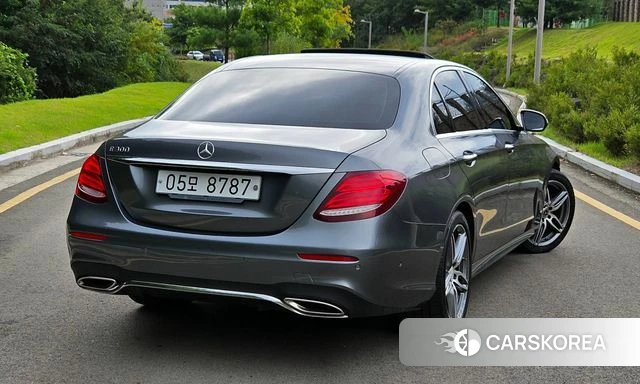 Mercedes-Benz E-Class W213 id 4930831 из Кореи 12