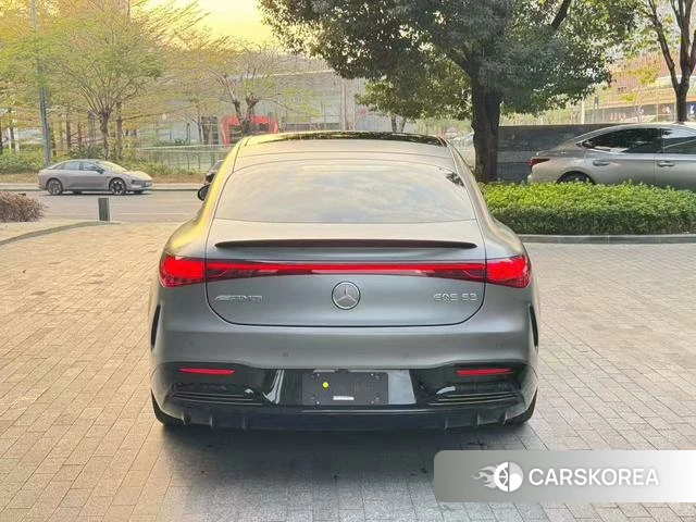 Mercedes-Benz AMG EQS 2025 Серебристо-серый из Китая, фото 3
