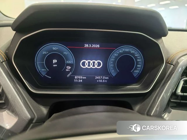 Audi Q4 2025 Синий из Китая, фото 4