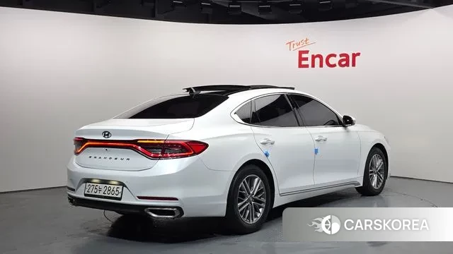 Hyundai Grandeur IG id 3622372 из Кореи 12