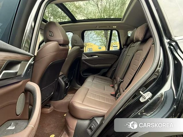 BMW X3 2021 Черный из Китая, фото 5