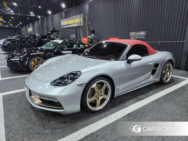 Porsche 718 Boxster 2022 Серебряный из Кореи, фото 2
