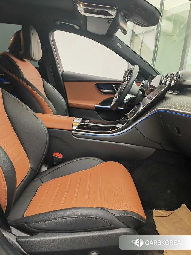 Mercedes-Benz C-class 2023 Белый из Китая, фото 3