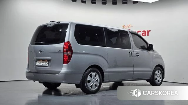 Hyundai The New Grand Starex id 4764969 из Кореи 12