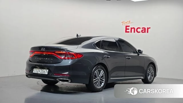 Hyundai Grandeur IG id 5018499 из Кореи 12
