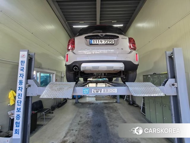 Mini Cooper Countryman 2021 Серый из Кореи, фото 2