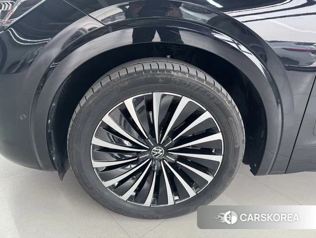 Volkswagen Viloran 2024 Черный из Китая, фото 5