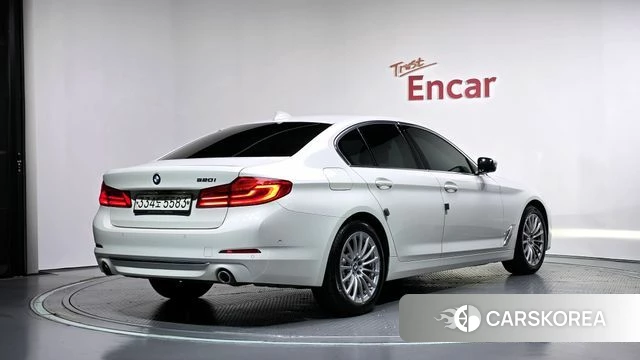 BMW 5 Series (G30) id 5028936 из Кореи 12