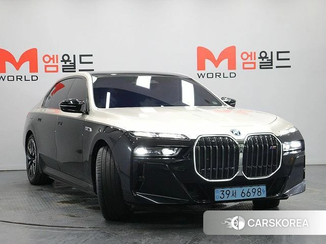 BMW i7 (G70) id 4655998 из Кореи 12