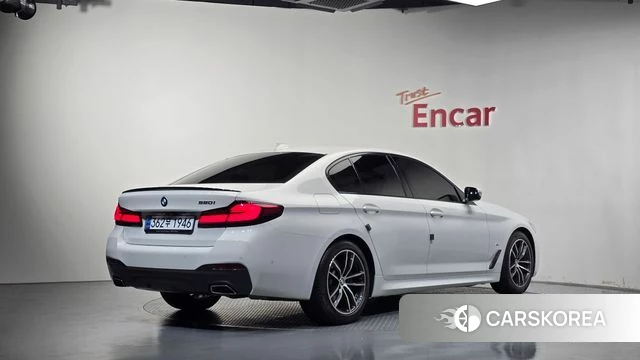 BMW 5 Series (G30) id 5034863 из Кореи 12