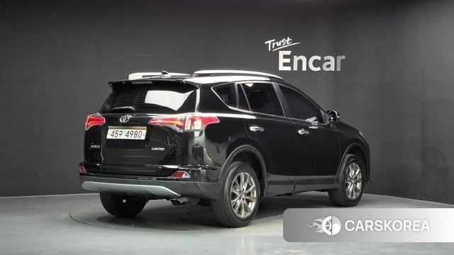 Toyota RAV4 id 5023853 из Кореи 12