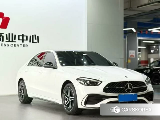 Mercedes-Benz C-class 2024 Белый из Китая, фото 2