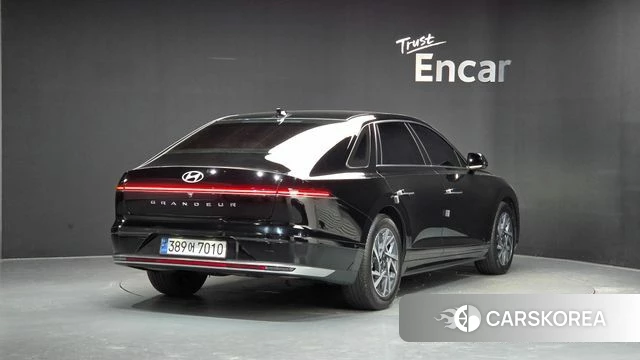 Hyundai Grandeur (GN7) id 5027221 из Кореи 12