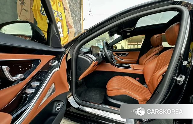 Mercedes-Benz S-Class 2023 Черный из Китая, фото 4