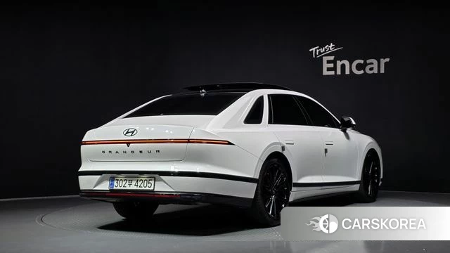 Hyundai Grandeur Hybrid (GN7) id 4783669 из Кореи 12