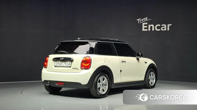 Mini Cooper D id 5023936 из Кореи 12