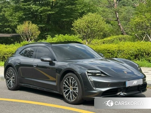 Porsche Taycan id 4645445 из Кореи 12