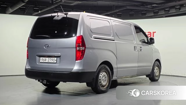 Hyundai The New Grand Starex id 4983144 из Кореи 12