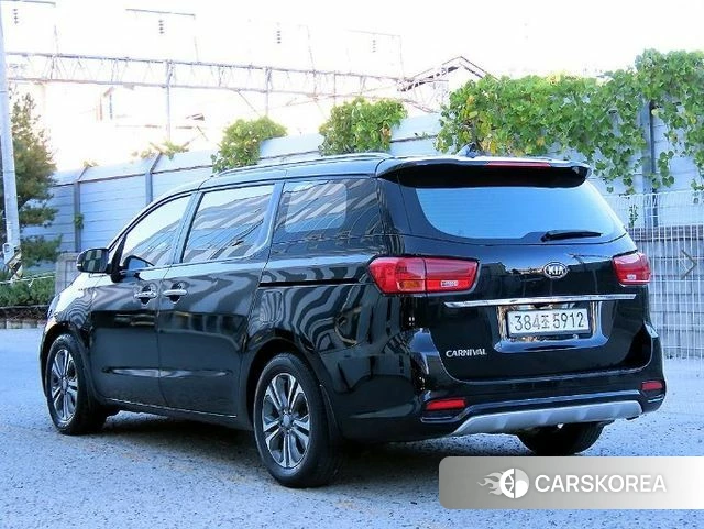 Kia The New Carnival id 4993495 из Кореи 12