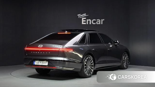 Hyundai Grandeur (GN7) id 4729957 из Кореи 12