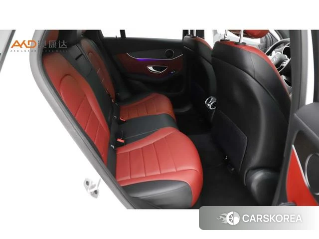 Mercedes-Benz GLC 2021 Белый из Китая, фото 2