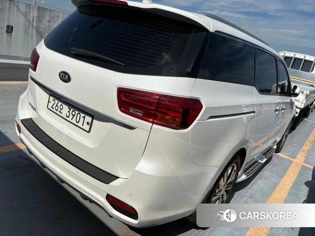 Kia The New Carnival id 4856427 из Кореи 9