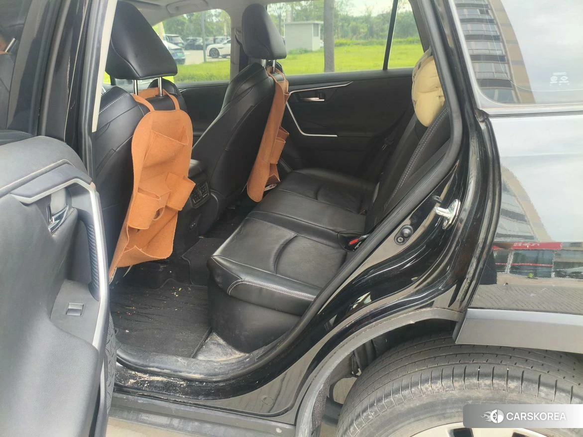 Toyota Wildlander 2021 Черный из Китая, фото 2