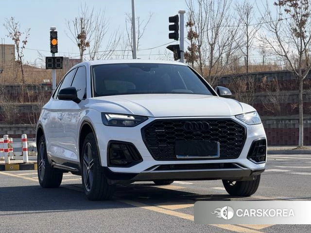 Audi Q5L 2023 Белый из Китая, фото 3