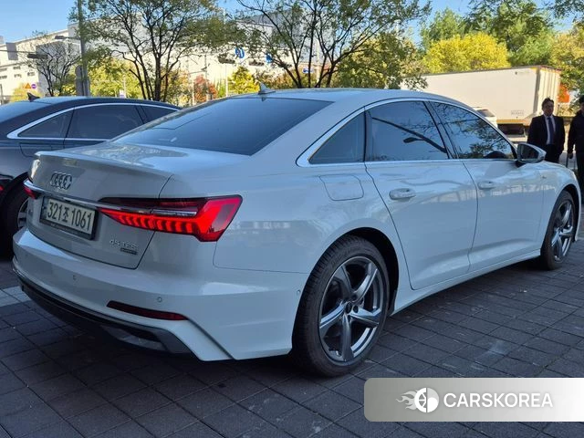 Audi A6 (C8) 2024 Белый из Кореи, фото 6