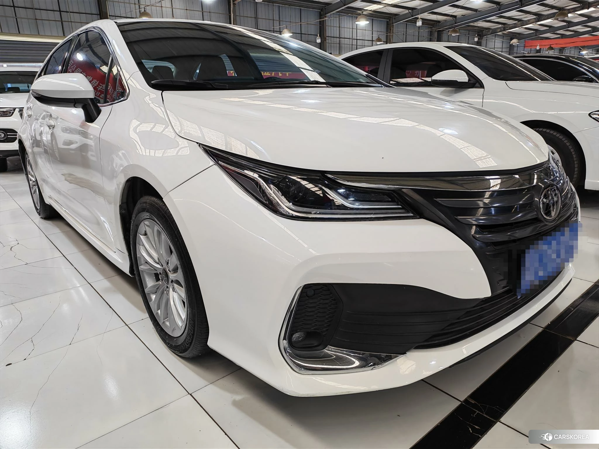 Toyota Allion 2022 Белый из Китая, фото 2