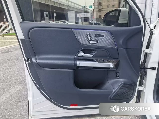 Mercedes-Benz EQB 2025 Белый из Китая, фото 4