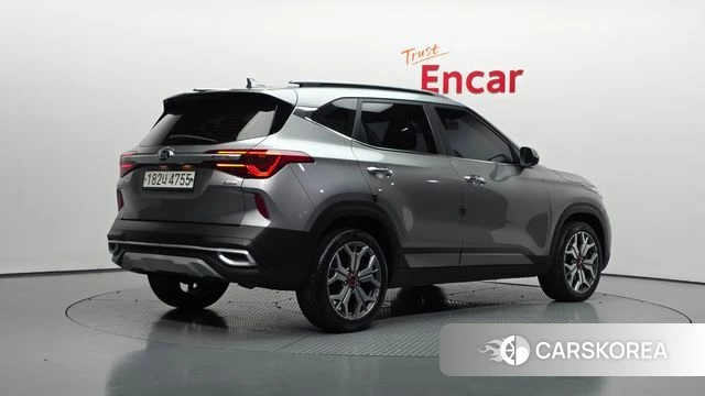 Kia Seltos id 5035486 из Кореи 12