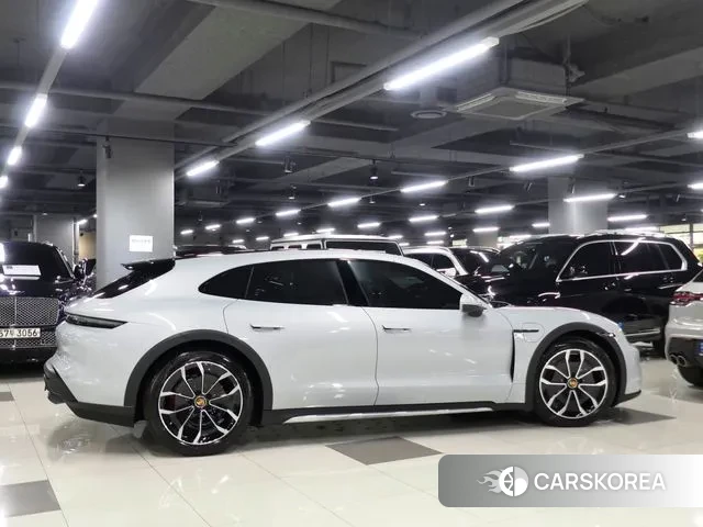 Porsche Taycan id 3550484 из Кореи 9