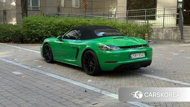 Porsche 718 Boxster 2022 Зеленый из Кореи, фото 3