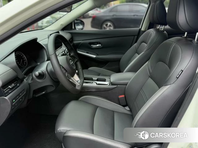 Nissan Sylphy 2021 Белый из Китая, фото 2