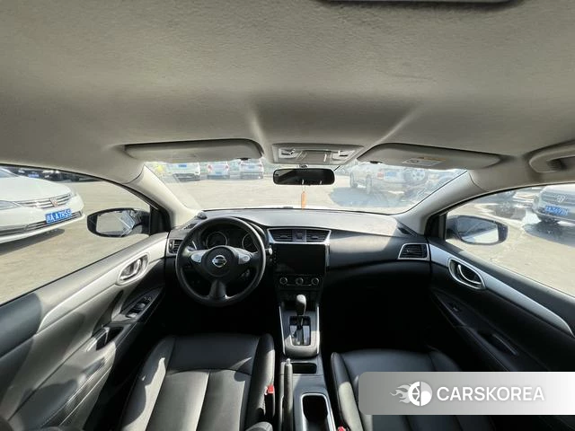 Nissan Sylphy 2024 Белый из Китая, фото 3