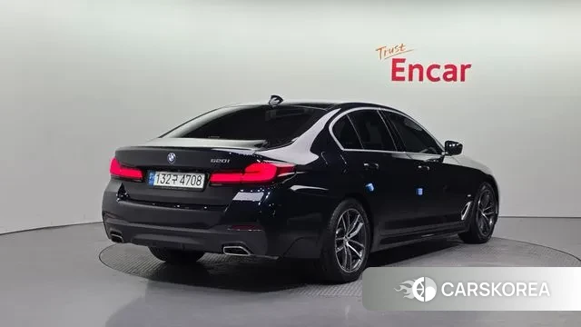 BMW 5 Series (G30) id 3685659 из Кореи 12