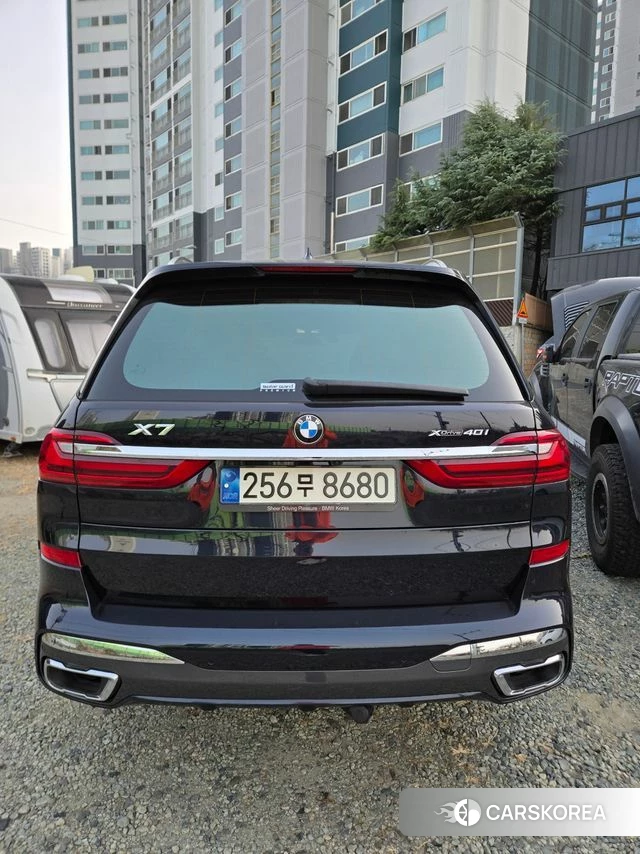 BMW X7 (G07) 2021 Черный из Кореи, фото 2