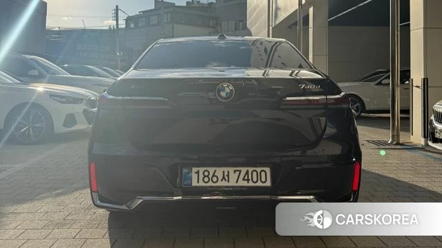 BMW 7 Series (G70) id 5016264 из Кореи 9