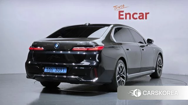 BMW i7 (G70) id 4691575 из Кореи 12