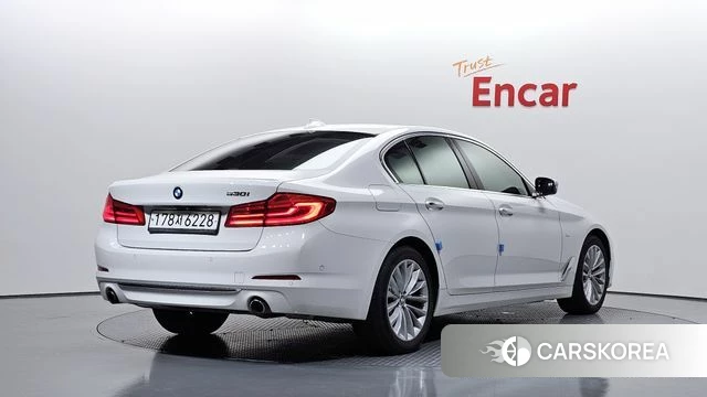 BMW 5 Series (G30) id 4967605 из Кореи 12