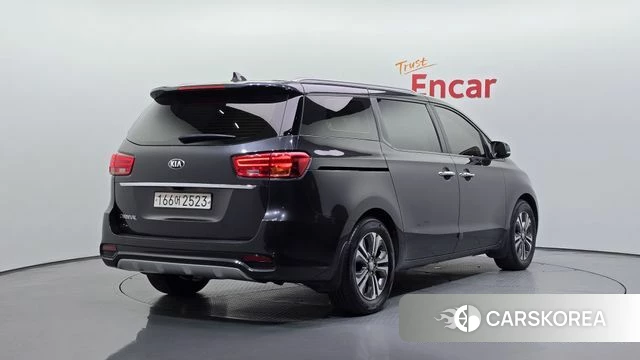 Kia The New Carnival id 5035166 из Кореи 12