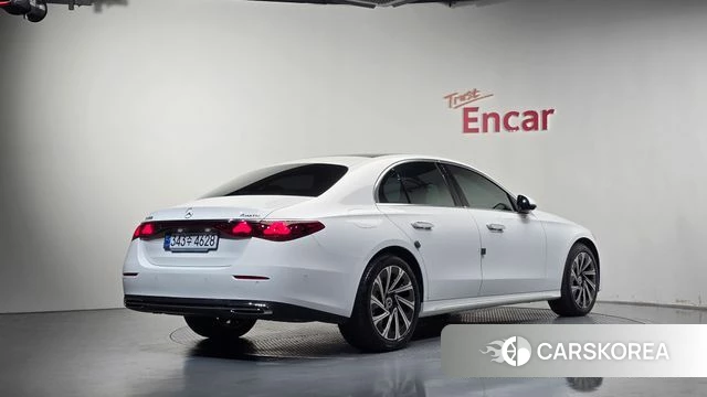 Mercedes-Benz E-Class W214 id 4985483 из Кореи 12