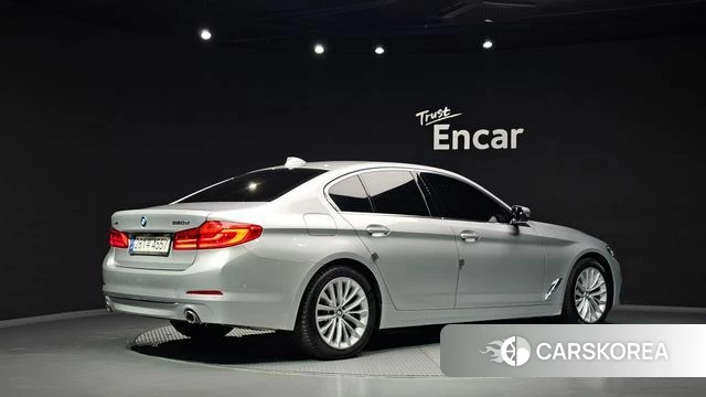 BMW 5 Series (G30) id 4977240 из Кореи 12