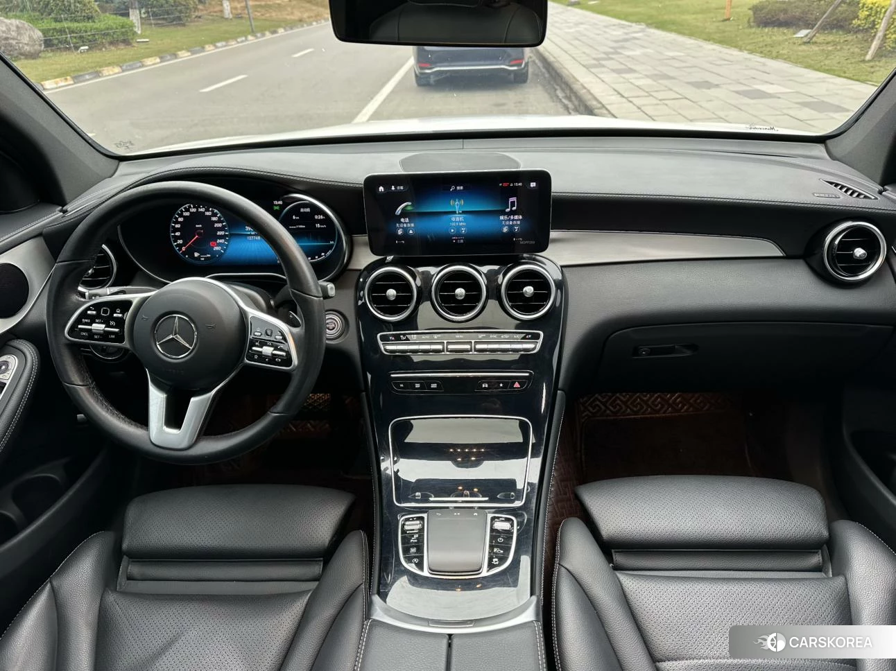 Mercedes-Benz GLC 2019 Белый из Китая, фото 2