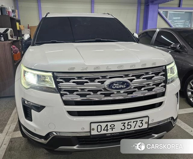 Ford Explorer 2018 Белый из Кореи, фото 2